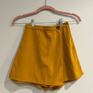 Urban Outfitters Women’s Skorts | XS | Mustard